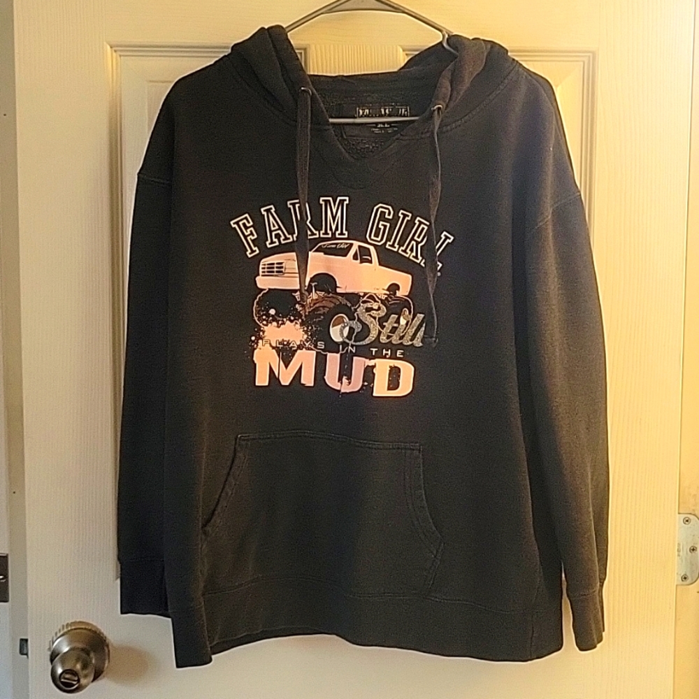 Farm Girl Mud Sweatshirt XL